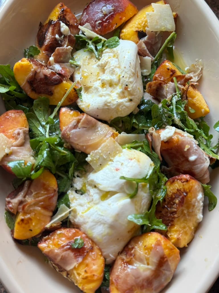 Grilled Peaches with Prosciutto and Burrata